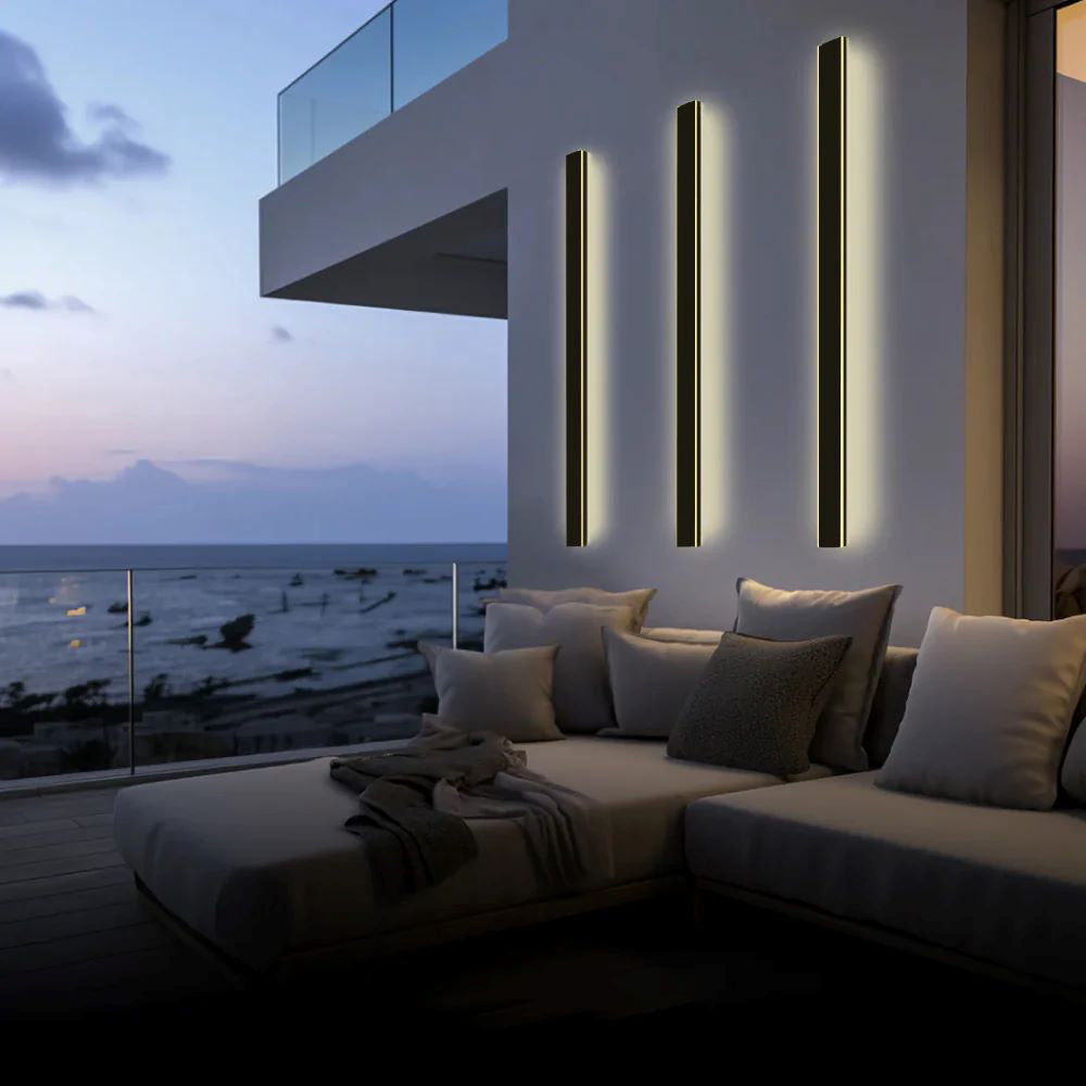Silex Linear Outdoor Wall Lamp – alternative view 3