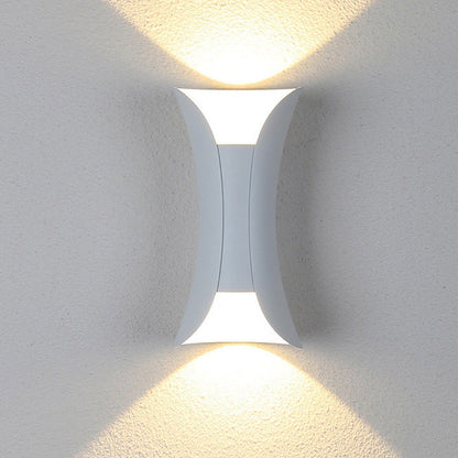 Noxel Curved Outdoor Wall Mounted Led Lamp – alternative view 2