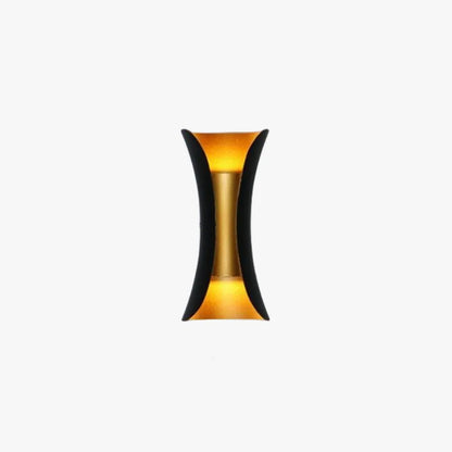 Noxel Curved Outdoor Wall Mounted Led Lamp – Everden Living